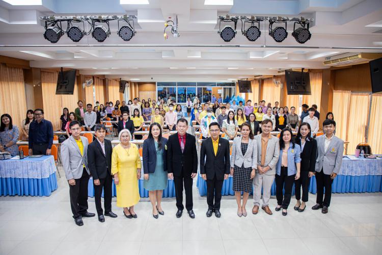 การอบรมพัฒนาศักยภาพครูผู้สอน เพื่อยกระดับความฉลาดรู้ด้านการอ่านของผู้เรียน