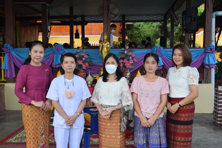 พิธีทำบุญตักบาตร ถวายผ้าอาบน้ำฝน หล่อเทียนพรรษา และถวายเทียนพรรษา ปี 2566 