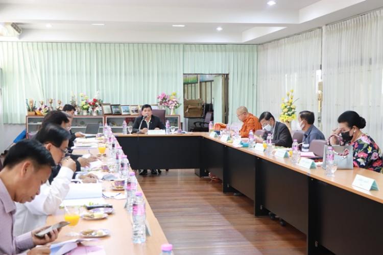 ประชุมคณะกรรมการสถานศึกษาขั้นพื้นฐานโรงเรียนราาชโบริกานุเคราะห์