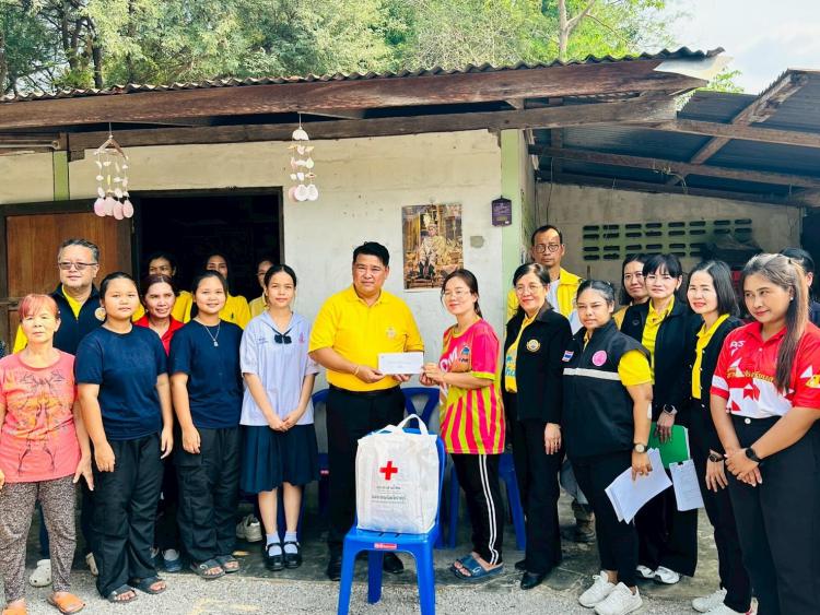 ลงพื้นที่เยี่ยมบ้านนักเรียนผู้เสนอขอรับทุนการศึกษาพระราชทาน ม.ท.ศ.ปีการศึกษา 2568 รุ่นที่ 17