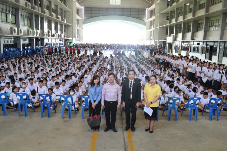 ตรวจเยี่ยมสนามสอบของโรงเรียนราชโบริกานุเคราะห์ และโรงเรียนรัตนราษฎร์บำรุง ที่จัดสอบนักเรียนเข้าเรียนชั้น ม.1 ปีการศึกษา 2568