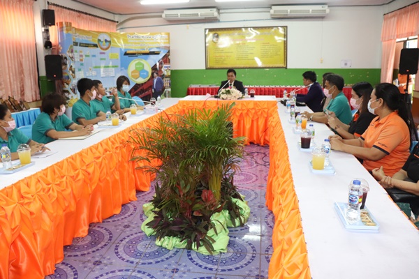 ผอ.สพม.8 ตรวจเยี่ยมโรงเรียนทองผาภูมิวิทยา