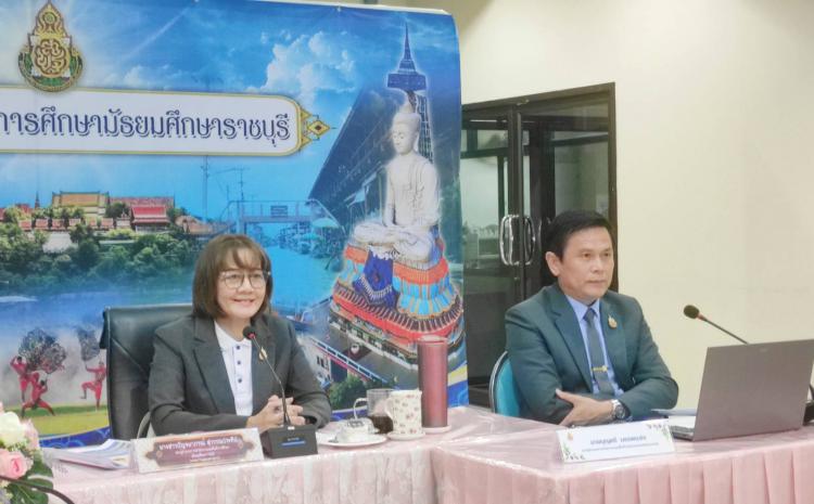การประเมินสัมฤทธิผลการปฏิบัติงานในหน้าที่เพื่อพัฒนาการศึกษา ตำแหน่งรองผู้อำนวยการสำนักงานเขตพื้นที่การศึกษา สังกัดสำนักงานคณะกรรมการการศึกษาขั้นพื้นฐาน ในระยะเวลา 1 ปี