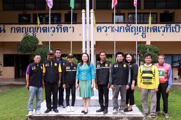 หน่วยงานปกครอง อำเภอบ้านคา ติดตามสถานการณ์ความผิดปกติภายในสถานที่ราชการ
