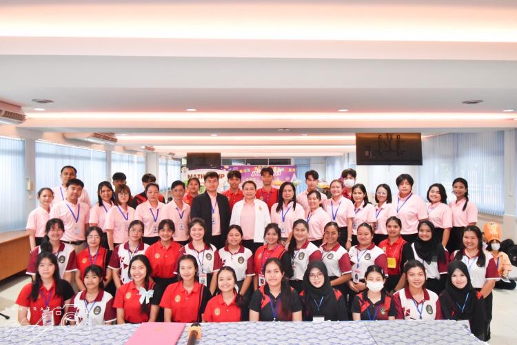 โครงการค่ายคณิตศาสตร์ 