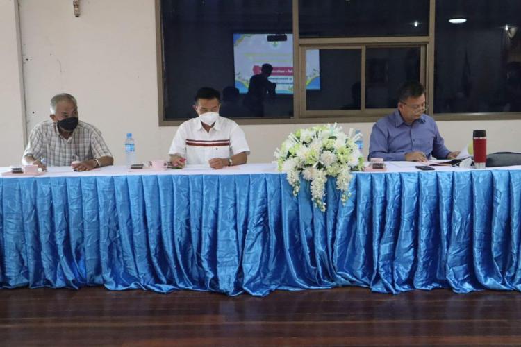 ประชุมคณะกรรมการสถานศึกษาโรงเรียนหนองปลาหมอพิยาคม