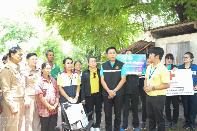  การลงพื้นที่เยี่ยมบ้านนักเรียนโดยเหล่ากาชาดจังหวัดราชบุรี ร่วมกับสำนักงานเขตพื้นที่การศึกษามัธยมศึกษาราชบุรีองค์การปกครองส่วนท้องถิ่นในอำเภอจอมบึง และโรงเรียนคุรุราษฎร์รังสฤษฏ์