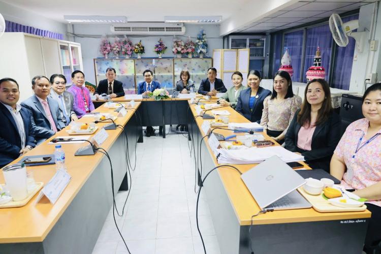 สพม.ราชบุรี ประชุมการประเมินผลการปฏิบัติงานและผลการพัฒนางานตามข้อตกลง PA ประจำปีงบประมาณ พ.ศ. 2568 ครั้งที่ 2 สหวิทยาเขตราชบุรี 2