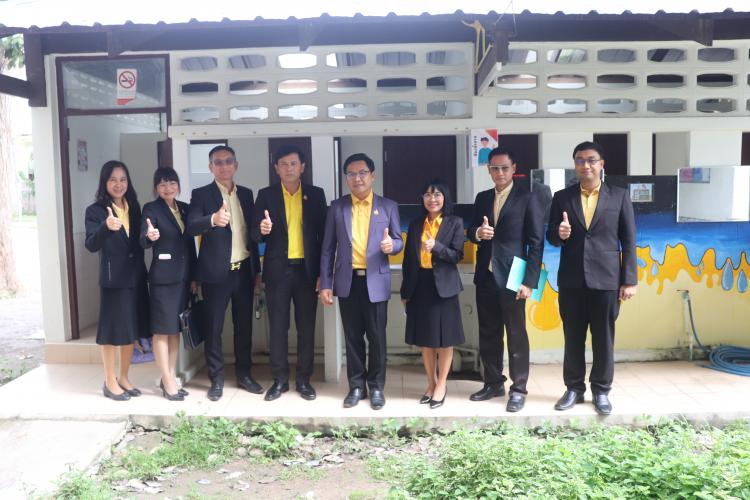 ตรวจเยี่ยมโรงเรียน “สุขาดี มีความสุข” โรงเรียนโสภณศิริราษฏร์ 