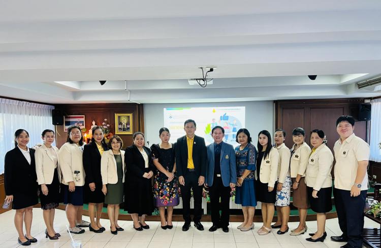 พิธีเปิดการอบรมพัฒนาโรงเรียนเครือข่าย โครงการนักธุรกิจน้อยมีคุณธรรม นำสู่เศรษฐกิจสร้างสรรค์ ด้านการสร้างนวัตกรผู้ประกอบการ