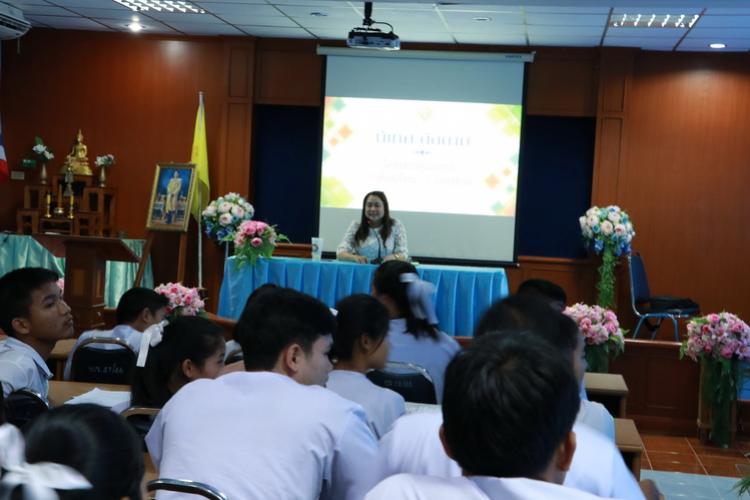 การนิเทศ ติดตาม โครงงานคุณธรรม ๑ ห้องเรียน ๑ โครงงาน