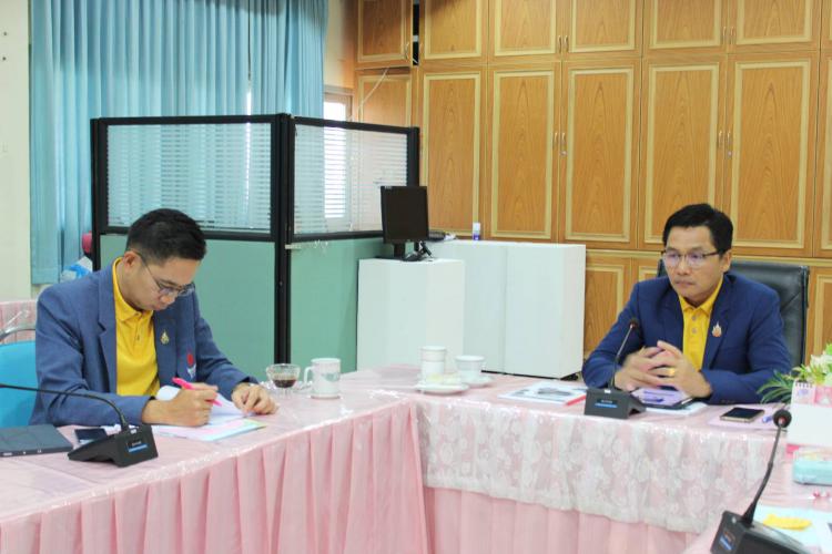 ประชุมเพื่อรับนโยบายการคัดเลือก คัดสรร นักเรียนทุนพระราชทาน ม.ท.ศ. รุ่นที่ 16 ปีการศึกษา 2567