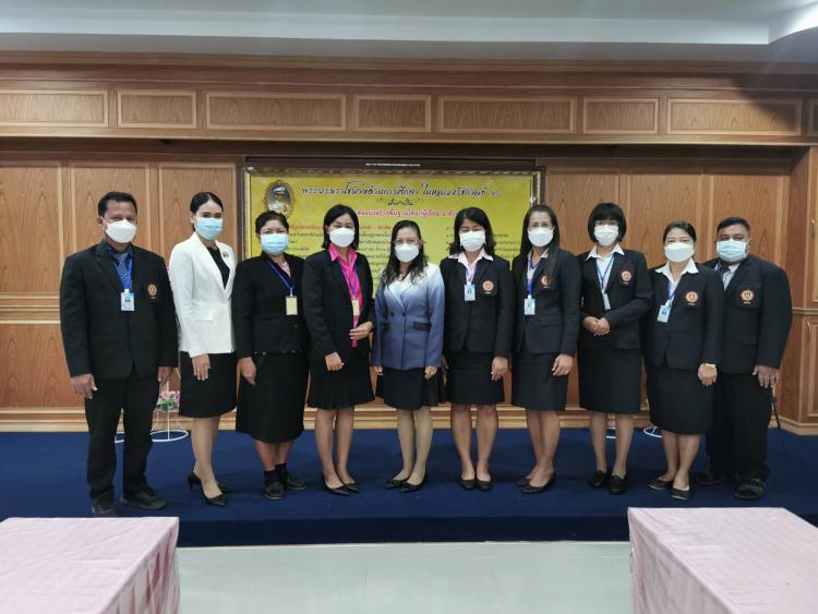 กลุ่มอำนวยการ ให้ความรู้เกี่ยวกับการปฏิบัติงานในสำนักงานเขตพื้นที่การศึกษา กับนักศึกษาระดับปริญญาโท มหาวิทยาลัยธนบุรี มหาวิทยาลัยราชภัฎบ้านสมเด็จเจ้าพระยา วิทยาลัยทองสุข ฝึกปฏิบัติการวิชาชีพบริหารหารศึกษา