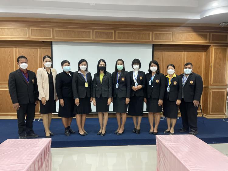 หน่วยตรวจสอบภายใน ให้ความรู้เกี่ยวกับการปฏิบัติงานในสำนักงานเขตพื้นที่การศึกษา กับนักศึกษาระดับปริญญาโท มหาวิทยาลัยธนบุรี มหาวิทยาลัยราชภัฎบ้านสมเด็จเจ้าพระยา วิทยาลัยทองสุข ฝึกปฏิบัติการวิชาชีพบริหารหารศึกษา