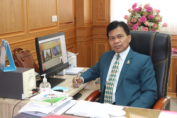 สพม.8 รับชมรายการพุธเช้า ข่าวสพฐ. ครั้งที่ 2/2564 ประจำวันพุธที่ 13 มกราคม 2564