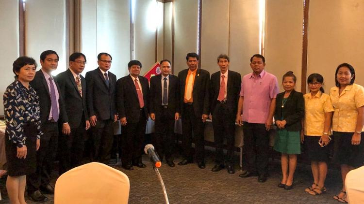โครงการประชุมสัมมนาพัฒนางานในหน้าที่ตำแหน่งผู้อำนวยการสำนักงานเขตพื้นที่การศึกษาในระยะเวลา 1 ปี (ครั้งที่ 4)