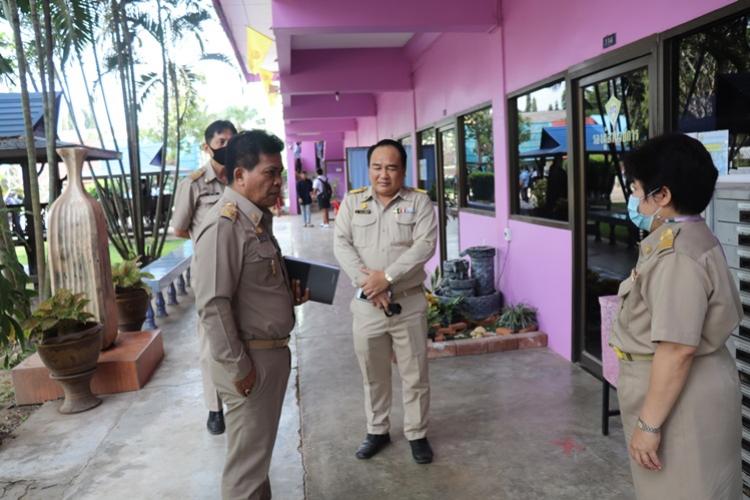 ผอ.สพม.8 ตรวจเยี่ยมโรงเรียนบ้านคาวิทยา