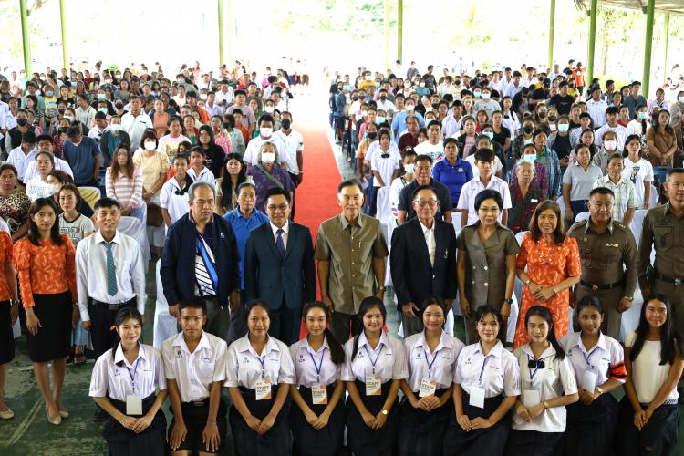 สพม.ราชบุรี เปิดการประชุมผู้ปกครองนักเรียน และประชุมคณะกรรมการสถานศึกษาขั้นพื้นฐาน ครั้งที่ 1/2568 ณ โรงเรียนกรับใหญ่ว่องกุศลกิจพิทยา