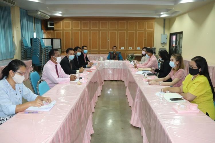 ประชุมคณะกรรมการบริหารวงเงินการเลื่อนเงินเดือนข้าราชการ สังกัดสำนักงานเขตพื้นที่การศึกษามัธยมศึกษาเขต 8 ครั้งที่ 2 (1 ตุลาคม 2563) ระดับเขตพื้นที่การศึกษา ครั้งที่ 1/2563 