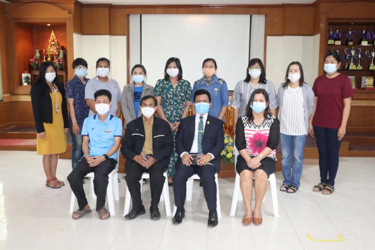 ผอ.สพม.8 ตรวจเยี่ยมโรงเรียนพนมทวนชนูปถัมภ์