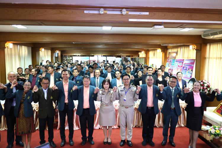สพม.ราชบุรี ให้การต้อนรับคณะศึกษาดูงานจากสำนักงานเขตพื้นที่การศึกษามัธยมศึกษาสุรินทร์ และคณะผู้บริหารสำนักงานเขตพื้นที่การศึกษามัธยมศึกษาสุรินทร์