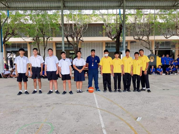 กลุ่มสาระการเรียนรู้สุขศึกษาและพลศึกษา​ จัดการแข่งขันกีฬาต้านภัยยาเสพติด #ฟุตซอลและบาสเกตบอล#​ 