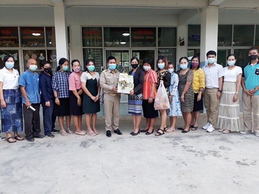ผอ.สพม.8 ตรวจเยี่ยมโรงเรียนนิวิฐราษฎร์อุปถัมภ์