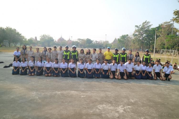 22 มกราคม 2563 สถานีตำรวจภูธรดำเนินสะดวกมาให้ความรู้เกี่ยวกับสัญญาณไฟจราจรและติดตามการตรวจสอบสภาพเครื่องยนต์ของรถจักรยานยนต์ของนักเรียน