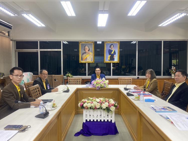 ประชุมการประเมินผลการพัฒนางานตามข้อตกลงของข้าราชการครูและบุคลากรทางการศึกษา ( PA) ตามหลักเกณฑ์และวิธีการที่ ก.ค.ศ. กำหนด ณ โรงเรียนเบญจมราชูทิศ ราชบุรี