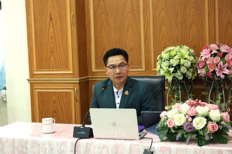 ประชุมการจัดทำแผนปฏิบัติการขับเคลื่อน โครงการ 1 อำเภอ 1 โรงเรียนคุณภาพ