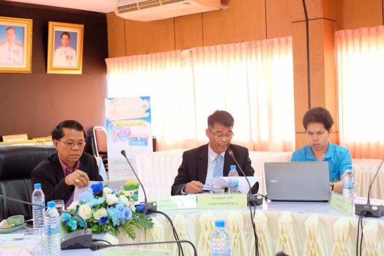 ประชุมคณะกรรมการสถานศึกษา โรงเรียนบรมราชินีนาถราชวิทยาลัย