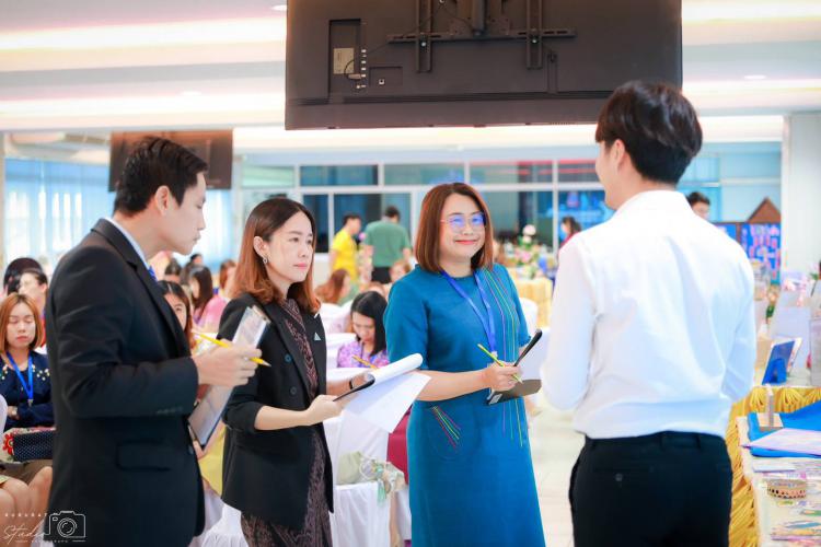 กิจกรรมประกวดความเป็นเลิศสื่อการสอนสร้างสรรค์การศึกษาแห่งอนาคต 