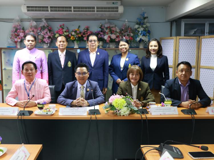 ประชุมคณะกรรมการประเมินผลการปฏิบัติงาน และการพัฒนางานตามข้อตกลง PA ประจำปีงบประมาณ พ.ศ. 2568 ครั้งที่ 1 ระหว่างวันที่ 1 ตุลาคม 2567 - 31 มีนาคม 2568 โรงเรียนราชโบริกานุเคราะห์