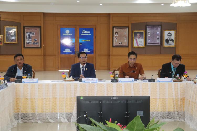 ประชุมการประเมินผลการพัฒนางานตามข้อตกลงของข้าราชการครูและบุคลากรทางการศึกษา ( PA) ตามหลักเกณฑ์และวิธีการที่ ก.ค.ศ. กำหนด ณ โรงเรียนรัตนราษฎร์บำรุง