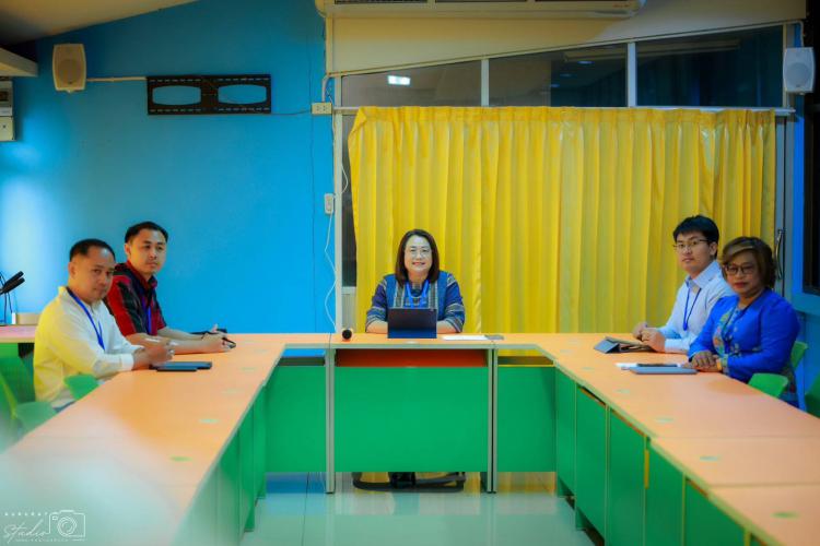 การประชุมฝ่ายบริหาร เพื่อขับเคลื่อนการดำเนินงานภายในโรงเรียนและเตรียมความพร้อมในการปิดภาคเรียน ประจำปีการศึกษา 2567