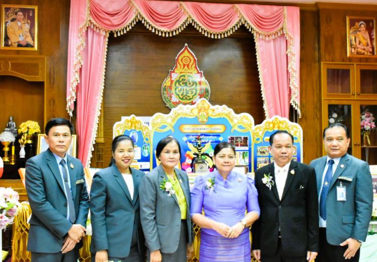 การประเมินสัมฤทธิผลการปฏิบัติงานในหน้าที่ เพื่อพัฒนาการศึกษา ตำแหน่งรองผู้อำนวยการสำนักงานเขตพื้นที่การศึกษา สังกัดสำนักงานคณะกรรมการการศึกษาขั้นพื้นฐาน ในระยะเวลา 1 ปี ครั้งที่ 1 (รอบ 6 เดือน)