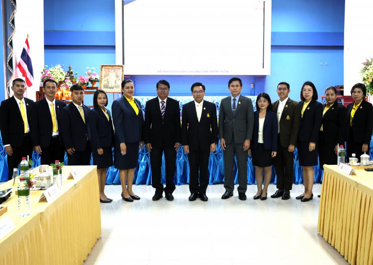 ประชุมการประเมินสัมฤทธิผลการปฏิบัติงานในหน้าที่เพื่อพัฒนาการศึกษา ตำแหน่งผู้อำนวยการสถานศึกษา และรองผู้อำนวยการสถานศึกษา ในระยะเวลา 1 ปี (ครั้งที่ 2) ภาคเช้า