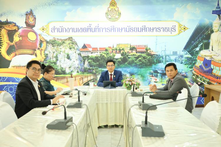 ประชุมขับเคลื่อนนโยบายและทิศทางการจัดการศึกษามัธยมศึกษาสู่สำนักงานเขตพื้นที่การศึกษามัธยมศึกษา