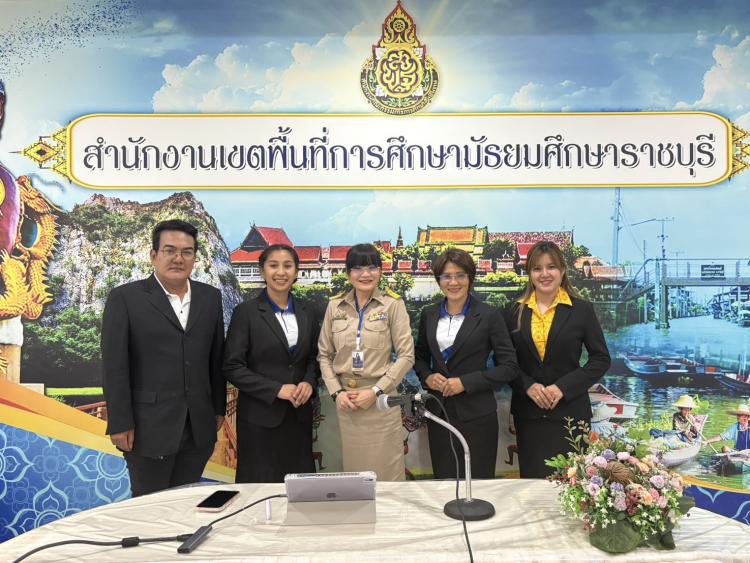 ให้ความรู้เกี่ยวกับการปฏิบัติงานของกลุ่มส่งเสริมการจัดการศึกษา กับนักศึกษาฝึกปฏิบัติการวิชาชีพบริหารการศึกษา นักศึกษาระดับปริญญาโท