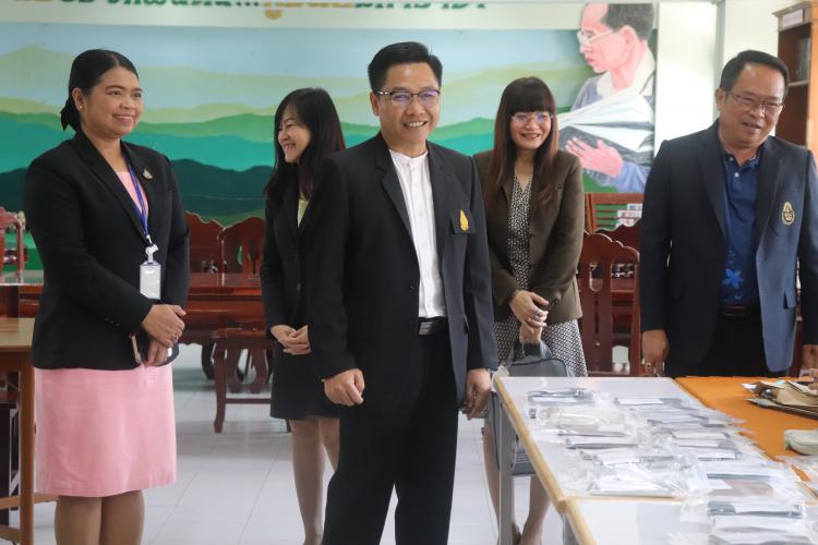 ตรวจเยี่ยมสนามสอบ การสอบคัดเลือกนักเรียน ชั้นมัธยมศึกษาปีที่ 1 ปีการศึกษา 2567 โรงเรียนเบญจมราชูทิศ ราชบุรี 