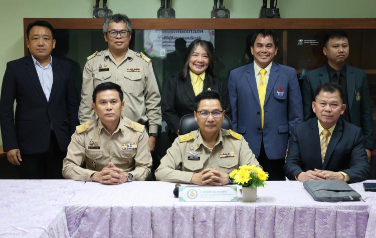ประชุมคณะกรรมการประเมินผลการปฏิบัติงาน และการพัฒนางานตามข้อตกลง PA ประจำปีงบประมาณ พ.ศ. 2568 ครั้งที่ 1 ระหว่างวันที่ 1 ตุลาคม 2567 - 31 มีนาคม 2568 โรงเรียนหนองโพวิทยา