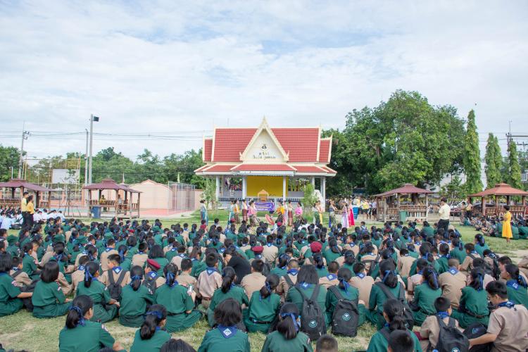 พิธีเปิดงานนิทรรศการ  สืบสานตามรอยพระจริยวัตร 