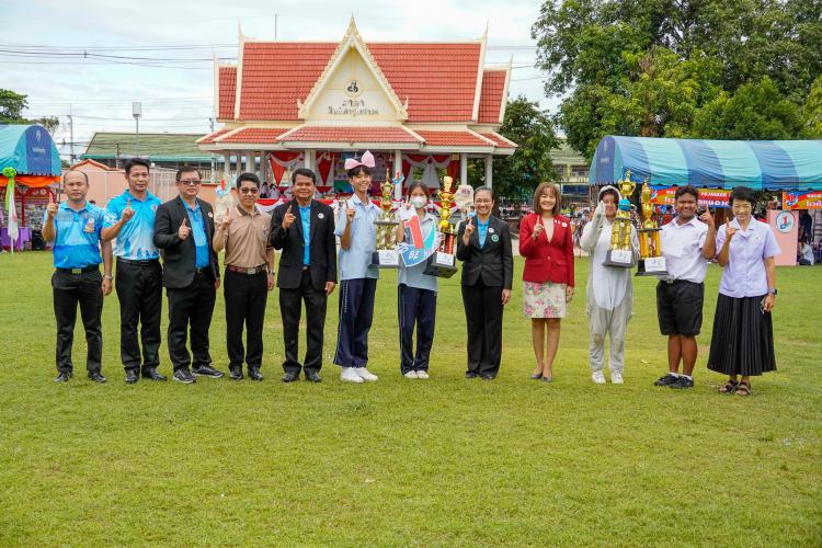ร่วมเป็นเกียรติในงานมหกรรมรวมพลสมาชิก To Be Number One จังหวัดราชบุรี ประจำปี 2566