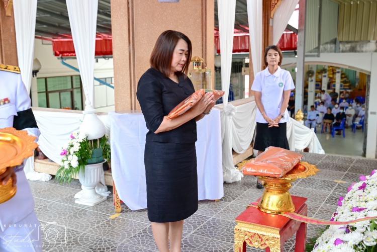 พิธีพระราชทานเพลิงศพคุณแม่ทองย้อย จันทร์ชิต