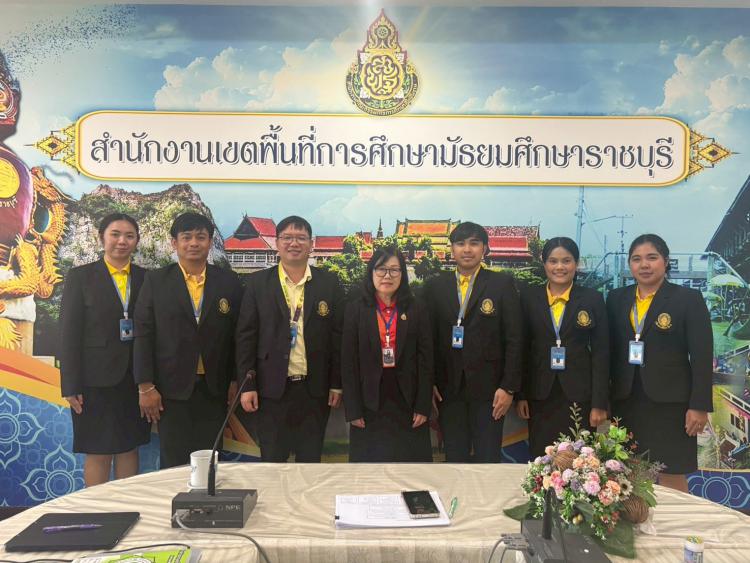 สพม.ราชบุรี ให้ความรู้เกี่ยวกับการปฏิบัติงานของกลุ่มบริหารงานบุคคล ตามตารางการฝึกปฏิบัติการวิชาชีพบริหารการศึกษา นักศึกษาระดับปริญญาโท