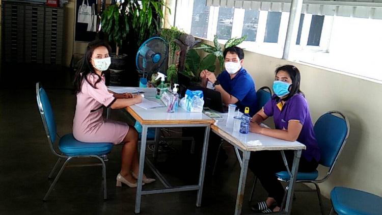 จุดคัดกรองผู้มาติดต่อราชการ มาตรการป้องกันโคโรน่าไวรัส (COVID-19) สำหรับผู้มาติดต่อ สำนักงานเขตพื้นที่การศึกษามัธยมศึกษา เขต 8 ประจำวันที่  27 มีนาคม 2563