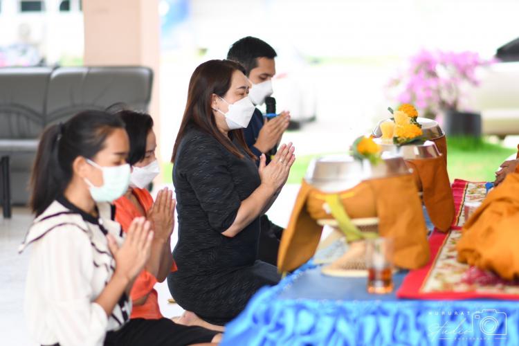 กิจกรรมทำบัญตักบาตรเนื่องในโครงการศาสนพิธีวิถีชาวพุทธ