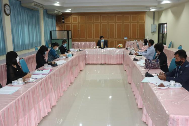 ประชุมคณะกรรมการรับนักเรียนระดับเขตพื้นที่การศึกษา สำนักงานเขตพื้นที่การศึกษามัธยมศึกษาราชบุรี สังกัดคณะกรรมการการศึกษาขั้นพื้นฐาน ปีการศึกษา 2564