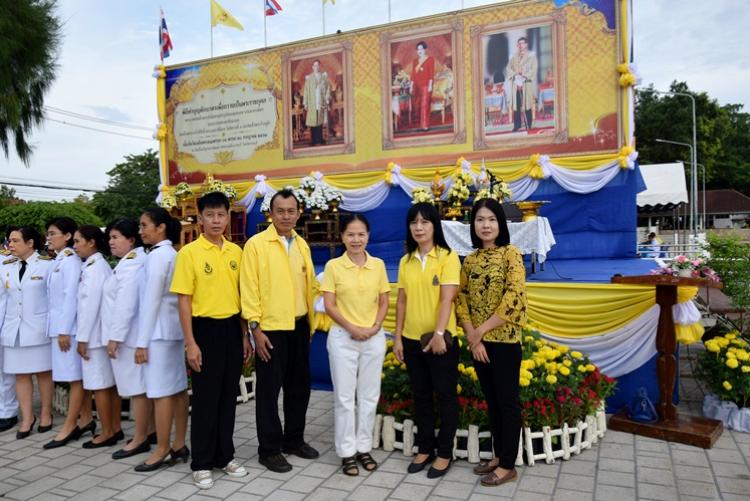 พิธีตักบาตรพระสงฆ์ 67 รูป ถวายเป็นพระราชกุศลแด่ สมเด็จพระเจ้าอยู่หัวมหาวชิราลงกรณ บดินทรเทพยวรางกูร เนื่องในโอกาสวันเฉลิมพระชนมพรรษา 66 พรรษา 28 กรกฎาคม 2561