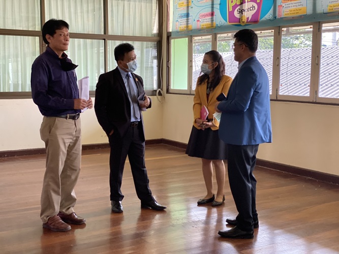 ผอ.สพม.8 ตรวจเยี่ยมโรงเรียนราชโบริกานุเคราะห์
